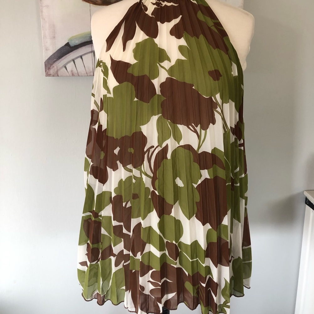 Women’s tank blouse